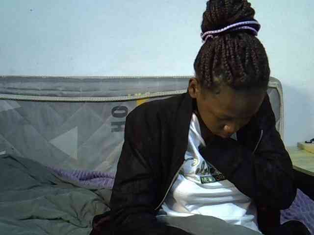 Sexybeiby1 webcam