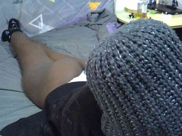 Sexybeiby1 webcam