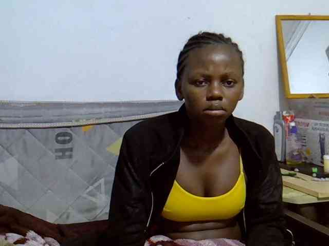 Sexybeiby1 webcam