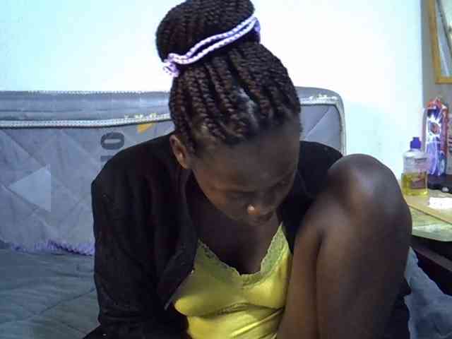 Sexybeiby1 webcam