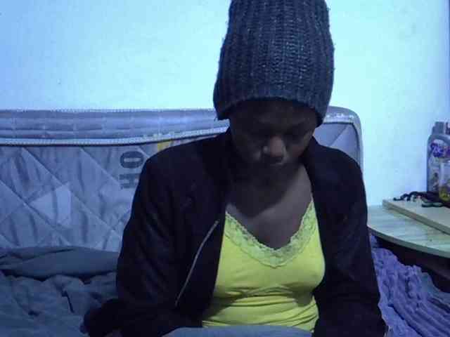 Sexybeiby1 webcam
