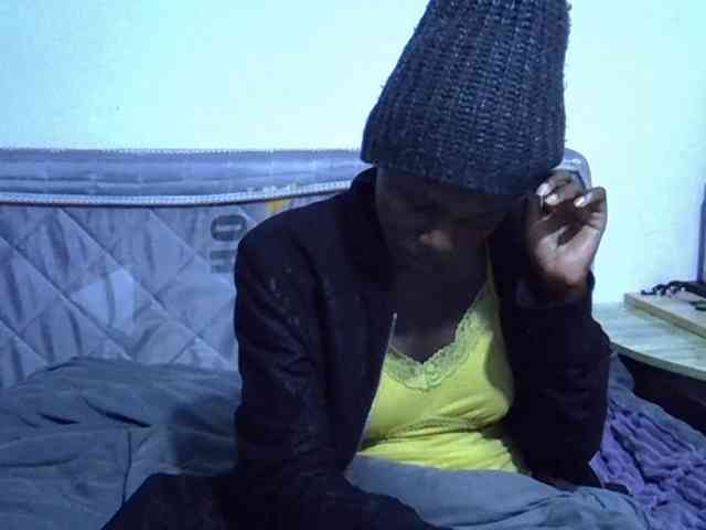 Sexybeiby1 webcam