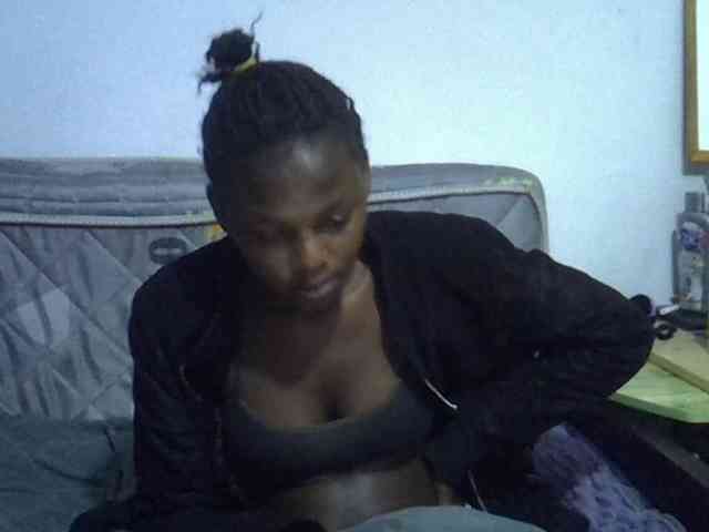Sexybeiby1 webcam
