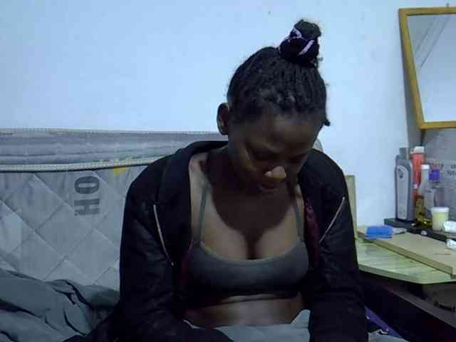Sexybeiby1 webcam