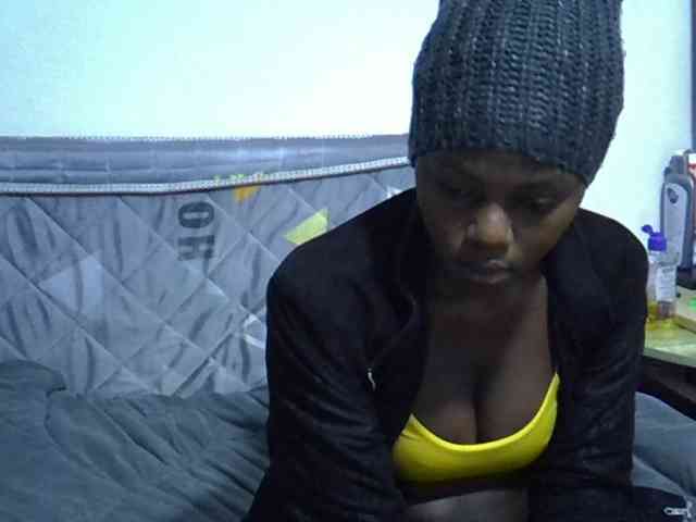 Sexybeiby1 webcam