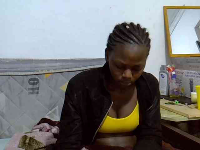 Sexybeiby1 webcam