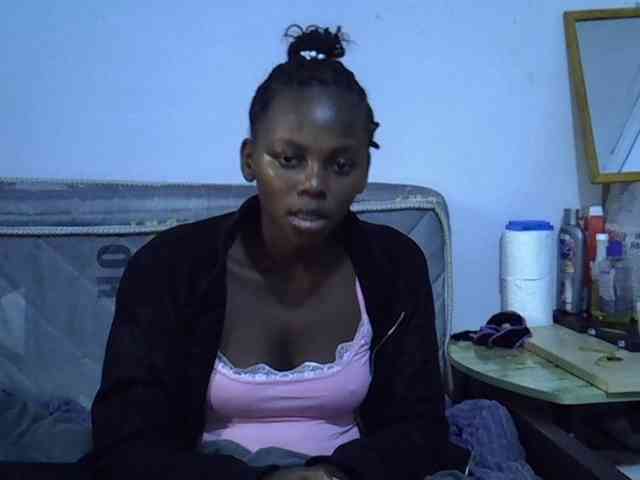 Sexybeiby1 webcam
