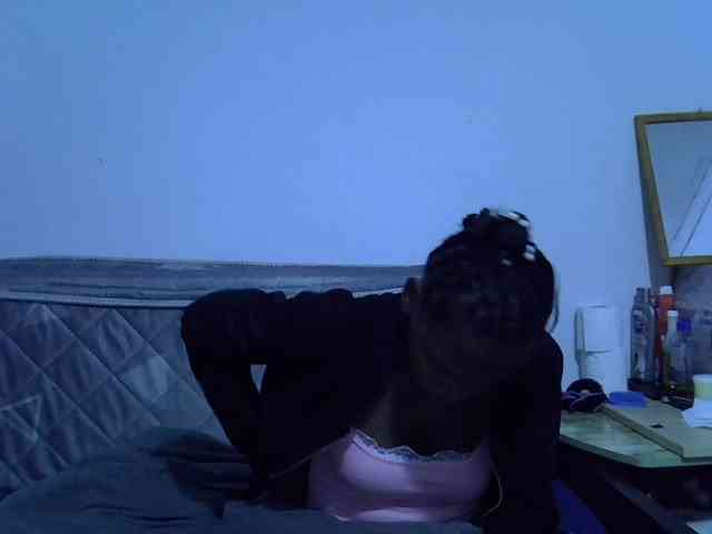 Sexybeiby1 webcam