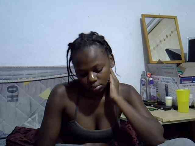 Sexybeiby1 webcam