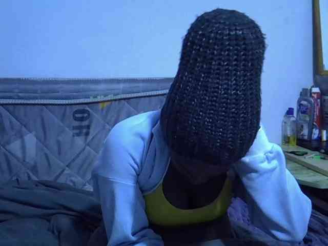 Sexybeiby1 webcam