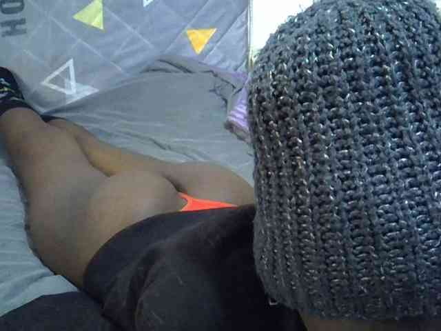 Sexybeiby1 webcam