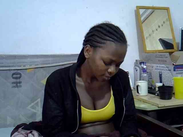 Sexybeiby1 webcam