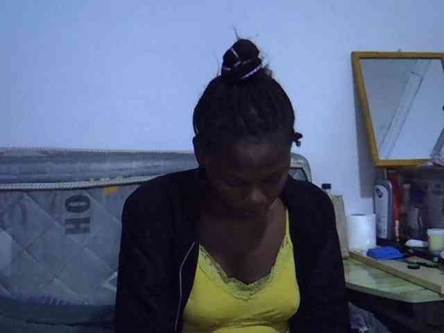 Sexybeiby1 webcam