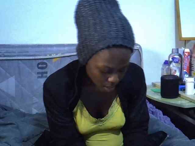 Sexybeiby1 webcam
