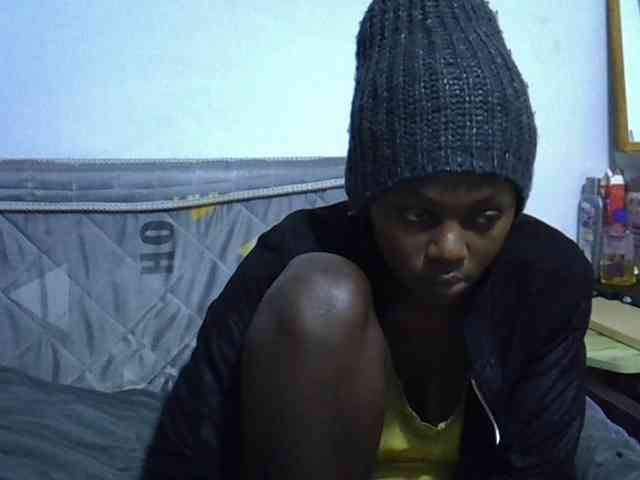 Sexybeiby1 webcam