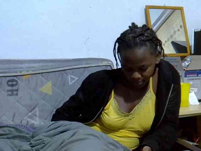 Sexybeiby1 webcam