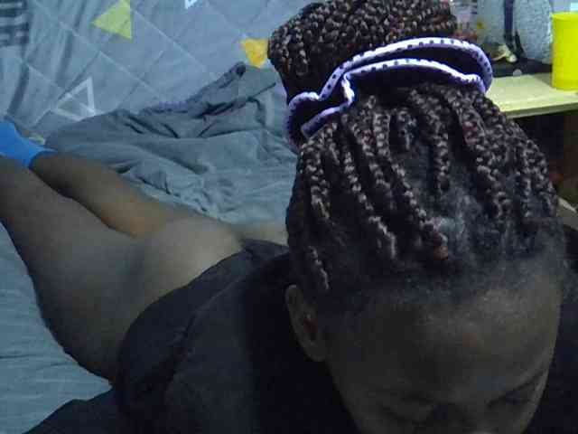 Sexybeiby1 webcam