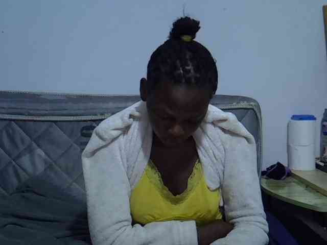 Sexybeiby1 webcam