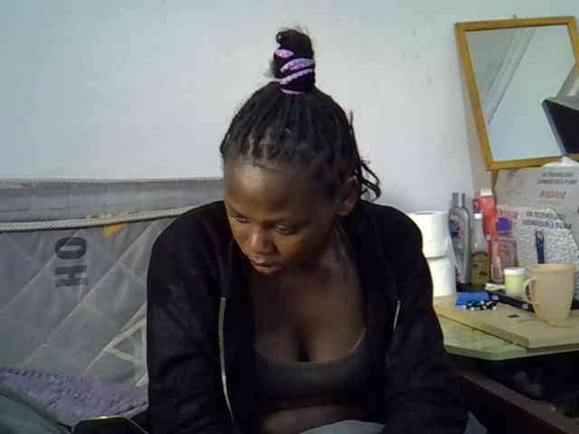 Sexybeiby1 webcam
