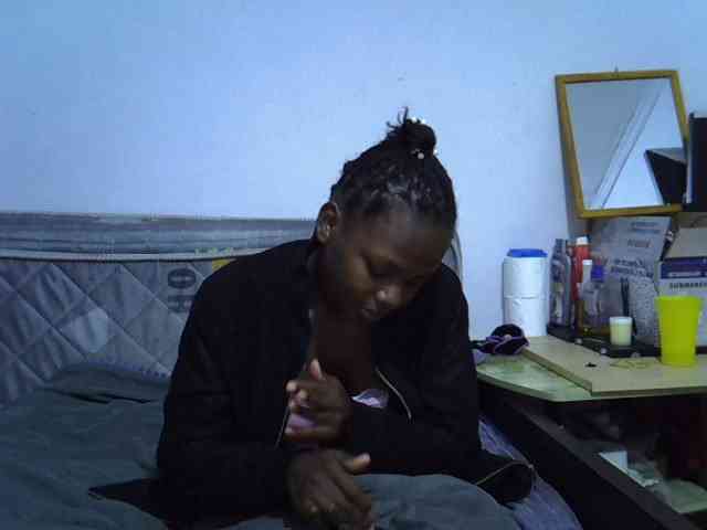 Sexybeiby1 webcam