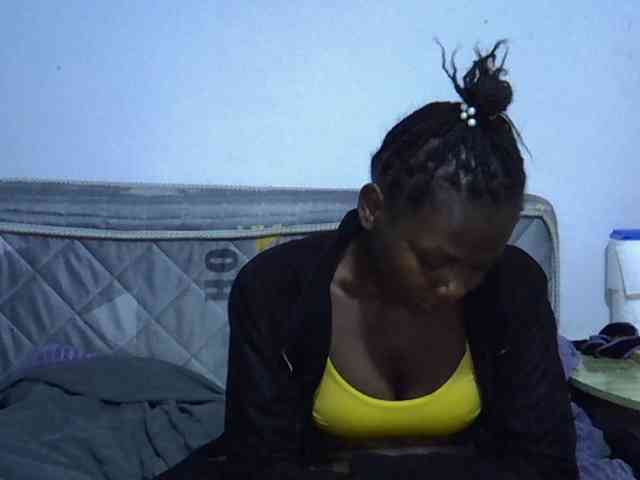 Sexybeiby1 webcam
