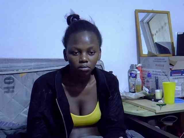 Sexybeiby1 webcam