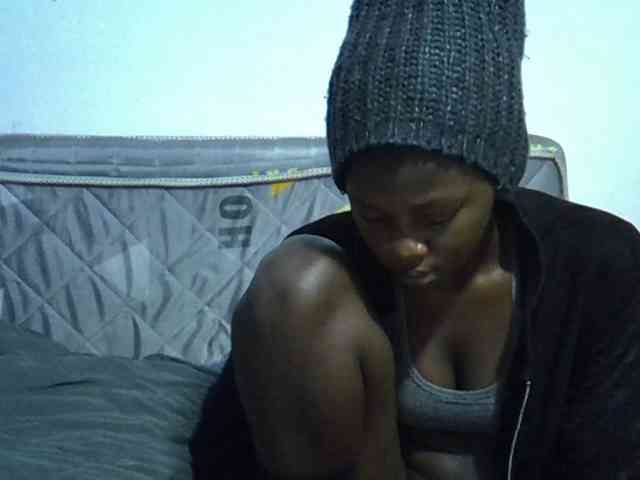Sexybeiby1 webcam