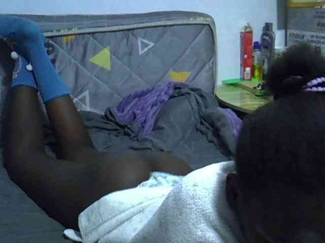 Sexybeiby1 webcam