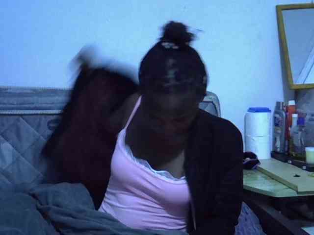 Sexybeiby1 webcam