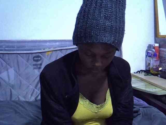 Sexybeiby1 webcam