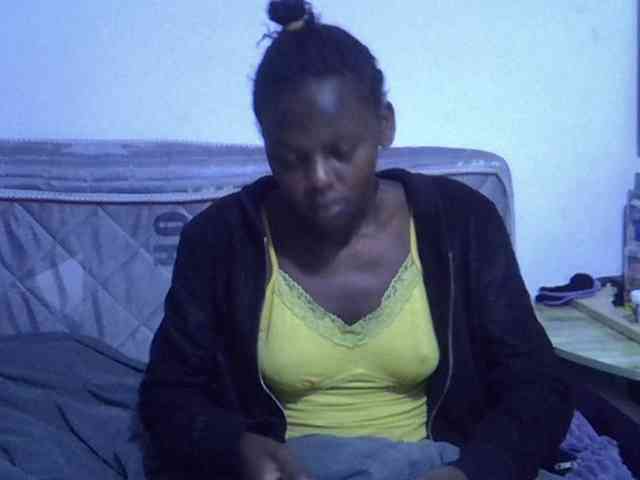 Sexybeiby1 webcam