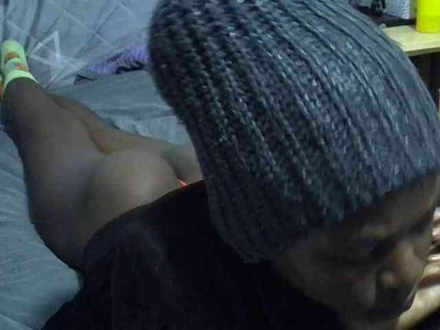 Sexybeiby1 webcam