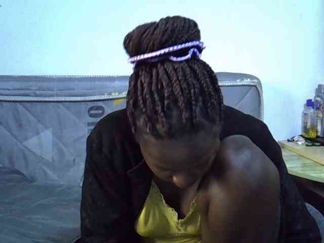 Sexybeiby1 webcam