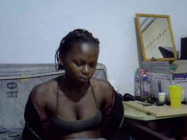 Sexybeiby1 webcam
