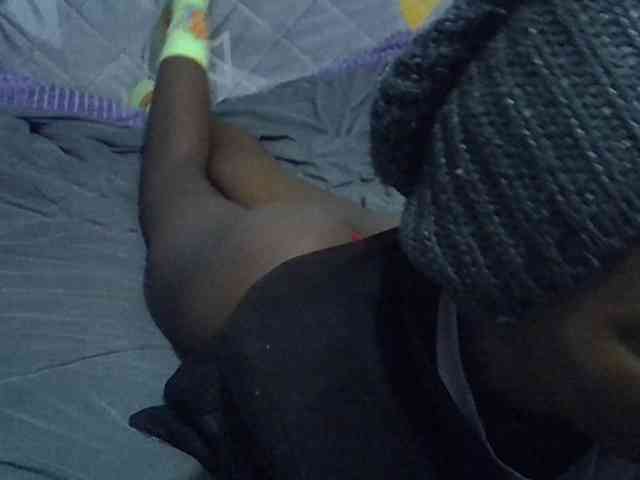 Sexybeiby1 webcam