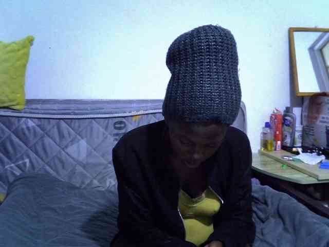 Sexybeiby1 webcam