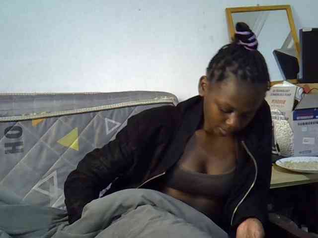 Sexybeiby1 webcam