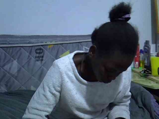 Sexybeiby1 webcam