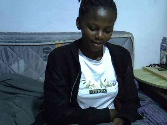Sexybeiby1 webcam