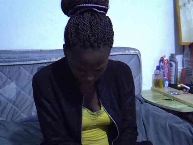 Sexybeiby1 webcam