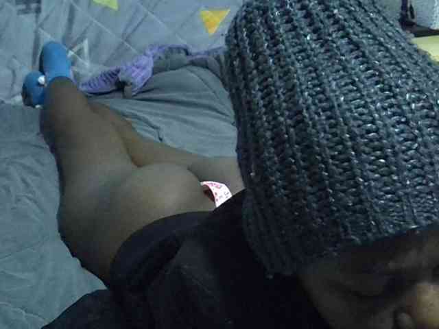 Sexybeiby1 webcam