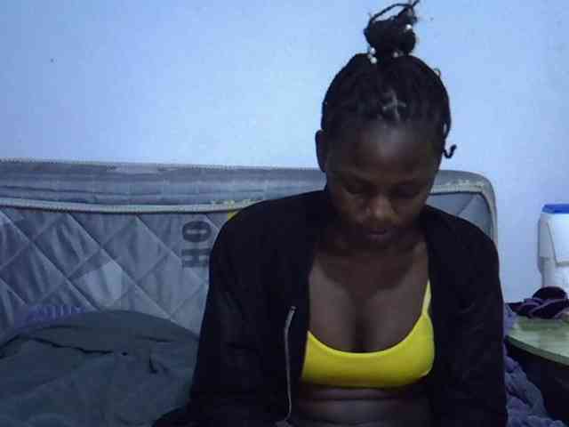 Sexybeiby1 webcam