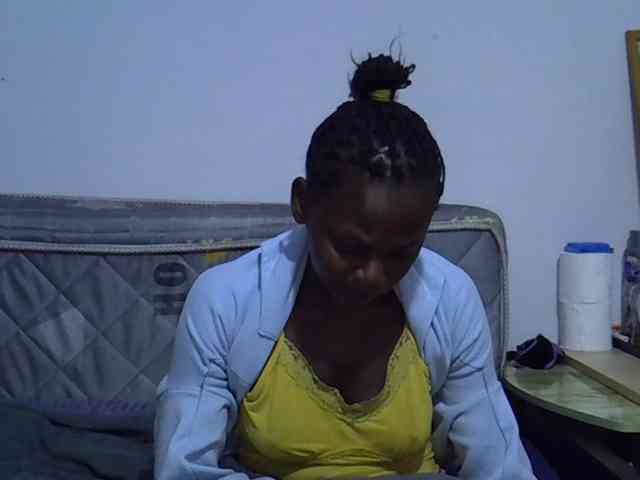 Sexybeiby1 webcam