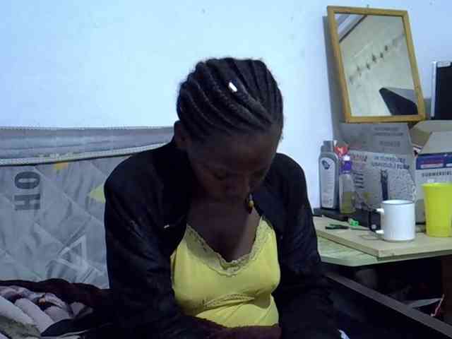Sexybeiby1 webcam