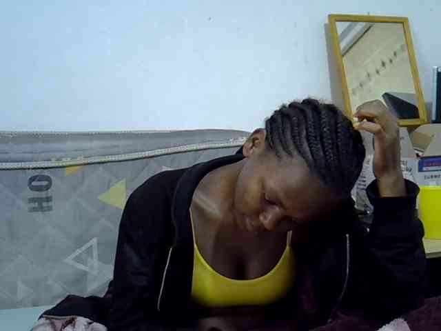 Sexybeiby1 webcam