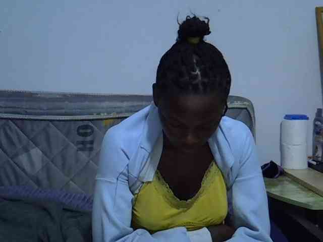 Sexybeiby1 webcam