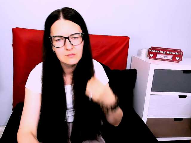 NadiaAmore live cam on BongaCams