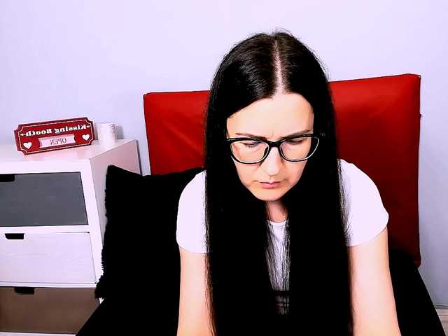 NadiaAmore live cam on BongaCams