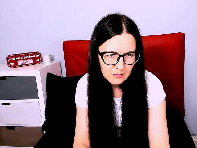 NadiaAmore live cam on BongaCams
