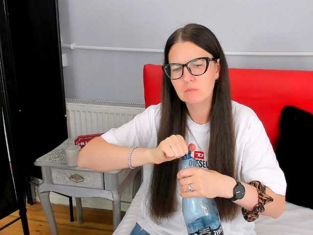 NadiaAmore live cam on BongaCams